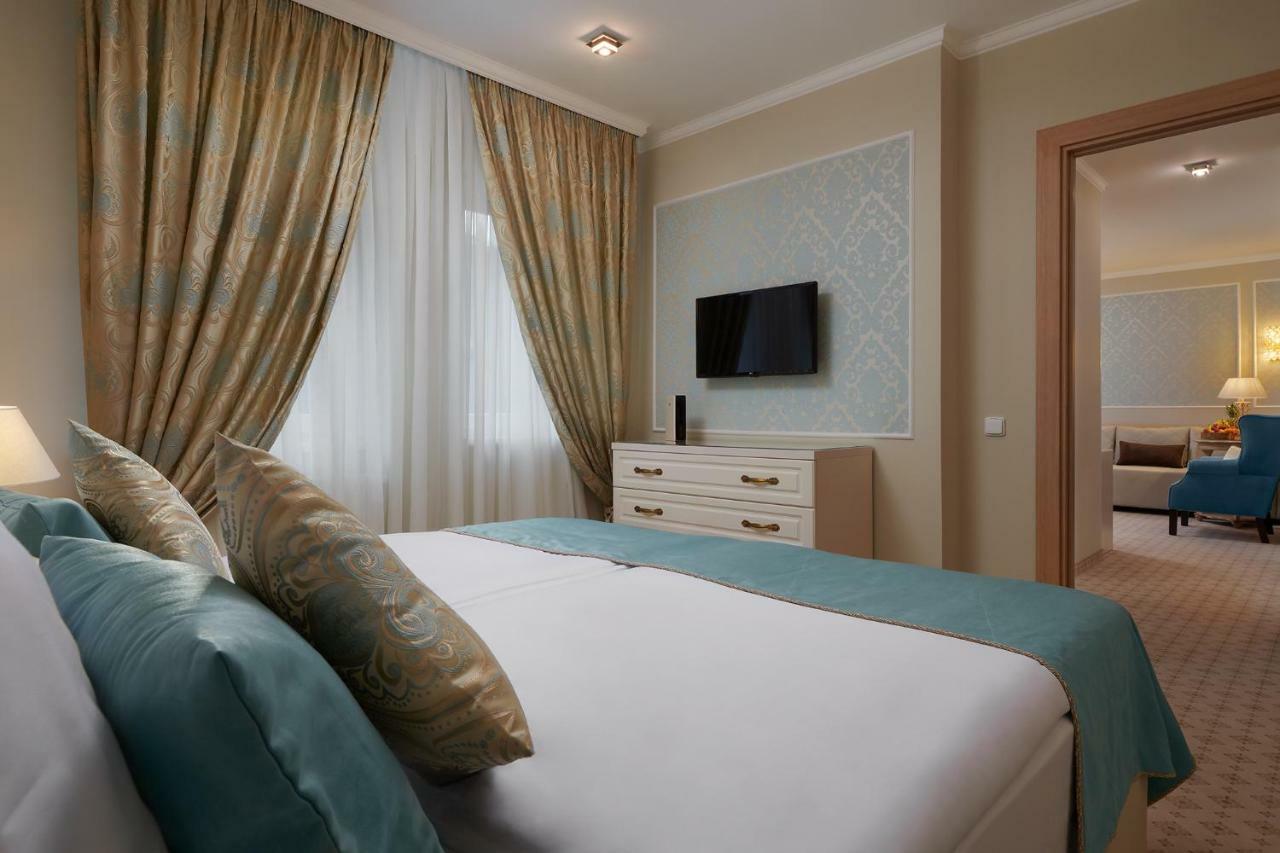 Honour&Grace Hotel Jáchymov Buitenkant foto