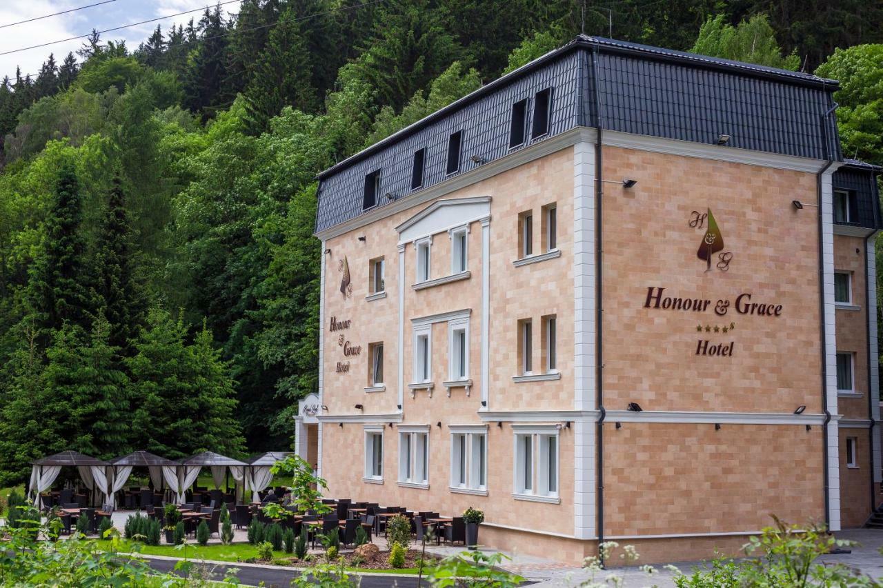 Honour&Grace Hotel Jáchymov Buitenkant foto